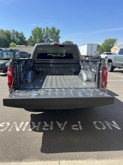 2026 FORD F150 XL -  LOWERED PACKAGE - CARBONIZED GARAY (M7) - 2026 FORD F-150 CUSTOM - Image 6 of 13