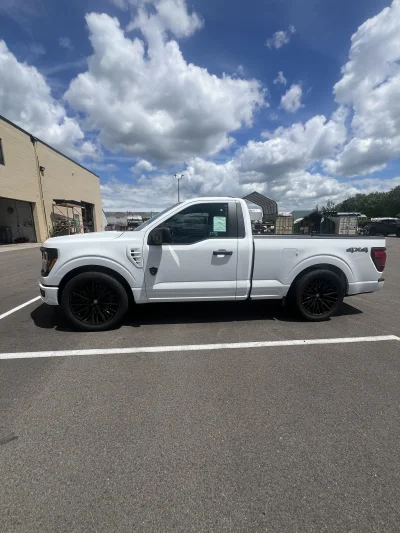 2026 FORD F150 XL - TOURING PACKAGE - OXFORD WHITE (YZ) - 2026 FORD F-150 REDLINE - Image 3 of 12