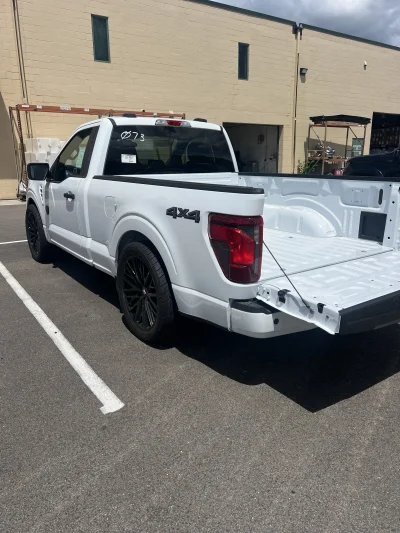 2026 FORD F150 XL - TOURING PACKAGE - OXFORD WHITE (YZ) - 2026 FORD F-150 REDLINE - Image 5 of 12