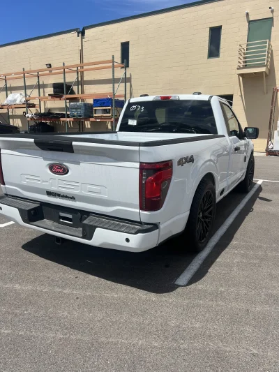 2026 FORD F150 XL - TOURING PACKAGE - OXFORD WHITE (YZ) - 2026 FORD F-150 REDLINE - Image 10 of 12