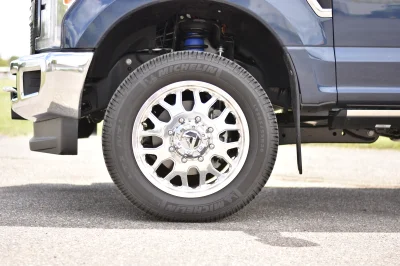 BLUE JEANS - 2020 FORD F-250 BIG WHEELER - Image 12 of 16