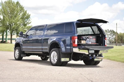 BLUE JEANS - 2020 FORD F-250 BIG WHEELER - Image 16 of 16