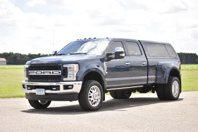 BLUE JEANS - 2020 FORD F-250 BIG WHEELER - Image 2 of 16