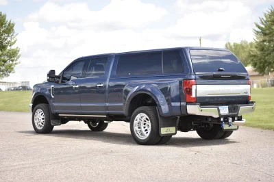 BLUE JEANS - 2020 FORD F-250 BIG WHEELER - Image 6 of 16