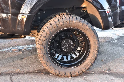 SHADOW BLACK - 2020 FORD F-250 LEVEL - Image 5 of 8