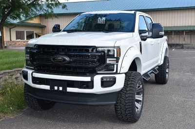 SUMMIT WHITE 1 - 2020 FORD F-250 LIFT - Image 4 of 11