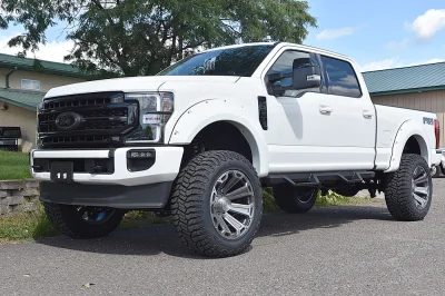 SUMMIT WHITE 1 - 2020 FORD F-250 LIFT - Image 5 of 11