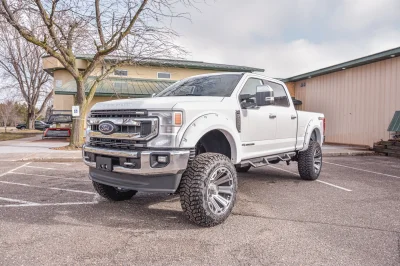 SUMMIT WHITE 2 - 2020 FORD F-250 LIFT - Image 2 of 16