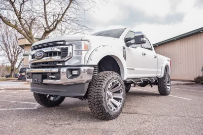 SUMMIT WHITE 2 - 2020 FORD F-250 LIFT - Image 7 of 16