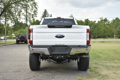 OXFORD WHITE 3 - 2020 FORD F-250 RAMPAGE - Image 8 of 11
