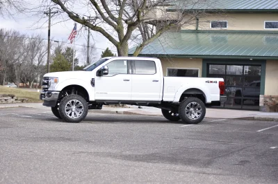 FORD F250 LIFT PACKAGE BUILT BY WALDOCH WITH LEATHER 22" WHEELS - CUSTOM SUPER DUTY - 2021 FORD F-250 LIFT - Image 11 of 21