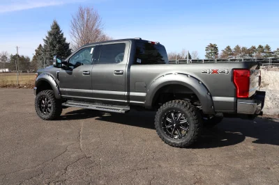 2022 FORD SUPER DUTY F250 LIFT PACKAGE WITH 37" TIRES BY WALDOCH GREY METALLIC - 2022 FORD F-250 LIFT - Image 2 of 20