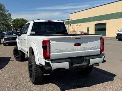 2025 F250 LARIAT ULTIMATE 7.2 GAS CUSTOM LIFT - 2025 FORD F-250 CUSTOM - Image 4 of 4