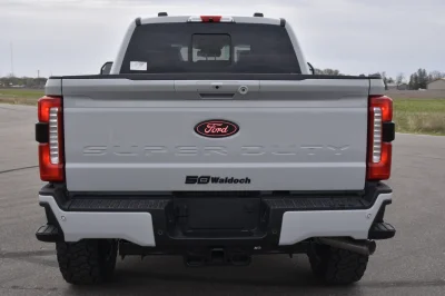 CUSTOM FORD SUPER DUTY F250 F350 M80X EDITION BY WALDOCH HEAVY DUTY FACTORY WARRANTY - 2025 FORD F-250 M80X - Image 3 of 17