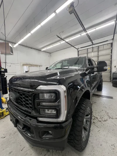 2026 FORD F250 - M80X PACKAGE - AGATE BLACK (UM) - 2026 FORD F-250 LEVEL - Image 2 of 14