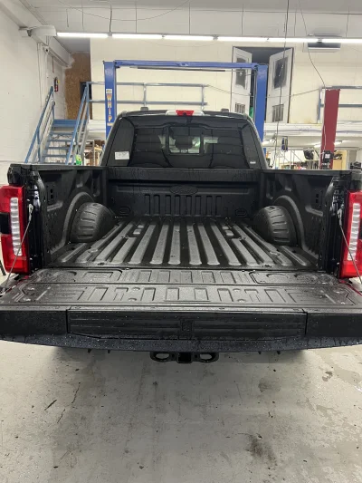 2026 FORD F250 - M80X PACKAGE - AGATE BLACK (UM) - 2026 FORD F-250 LEVEL - Image 10 of 14
