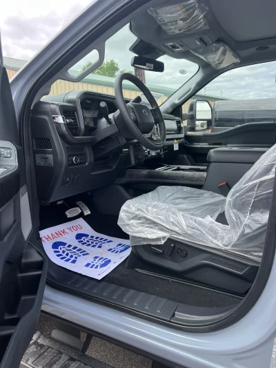 2026 FORD F250 LARIET - M80 PACKAGE - GLACIER GRAY (R7) - 2026 FORD F-250 M80 - Image 5 of 15