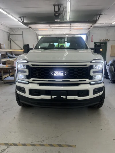 2026 FORD F250 LARIAT- M80 PACKAGE - STAR WHITE (AZ) - 2026 FORD F-250 M80X - Image 2 of 14