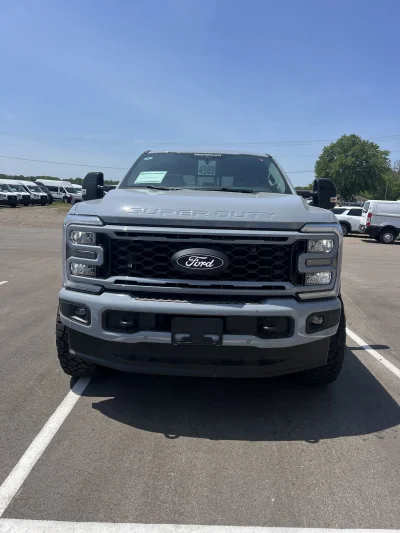2026 FORD F250 LARIAT - M80X PACKAGE - GLACIER GRAY (R7) - 2026 FORD F-250 M80X - Image 2 of 15
