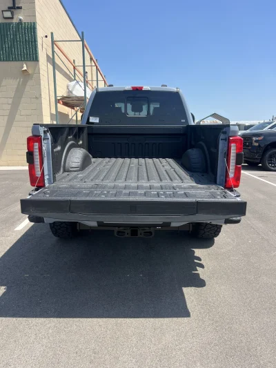 2026 FORD F250 LARIAT - M80X PACKAGE - GLACIER GRAY (R7) - 2026 FORD F-250 M80X - Image 12 of 15