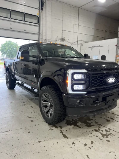 2026 FORD F250 LARIAT - M80X  PACKAGE - AGATE BLACK (UM) - 2026 FORD F-250 M80X - Image 1 of 15