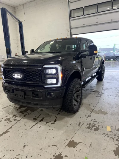 2026 FORD F250 LARIAT - M80X  PACKAGE - AGATE BLACK (UM) - 2026 FORD F-250 M80X - Image 3 of 15