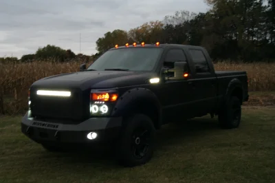 AT NIGHT SHOOT - 2015 FORD F-350 CUSTOM - Image 34 of 95