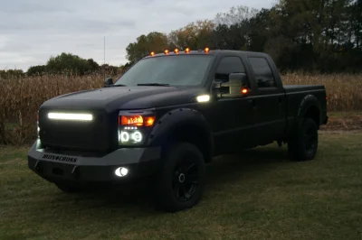 AT NIGHT SHOOT - 2015 FORD F-350 CUSTOM - Image 35 of 95