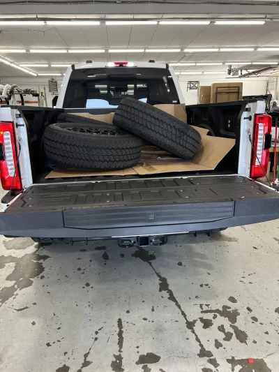 CUSTOM FORD F350 LEVEL PACKAGE BUILT BY THE BEST BUILT BY WALDOCH - 2026 FORD F-350 LEVEL - Image 10 of 13