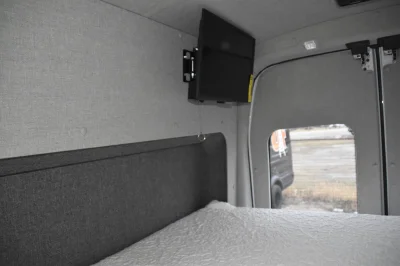 2025 WALDOCH FORD TRANSIT T250 HIGH ROOF – COYA RV CAMPER - 2025 FORD TRANSIT 250 CAMPER - Image 27 of 104