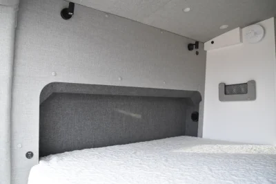2025 WALDOCH FORD TRANSIT T250 HIGH ROOF – COYA RV CAMPER - 2025 FORD TRANSIT 250 CAMPER - Image 37 of 104