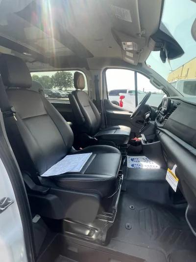 FORD TRANSIT SPECIALTY PACKAGE BUILT BY WALDOCH - 2025 FORD TRANSIT 250 SPECIALTY - Image 4 of 14