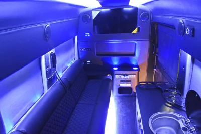 SHADOW BLACK 3 - 2019 FORD TRANSIT LIMO - Image 11 of 24