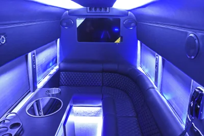 SHADOW BLACK 3 - 2019 FORD TRANSIT LIMO - Image 12 of 24