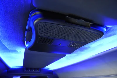 SHADOW BLACK 3 - 2019 FORD TRANSIT LIMO - Image 15 of 24