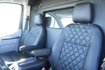 SHADOW BLACK 3 - 2019 FORD TRANSIT LIMO - Image 7 of 24