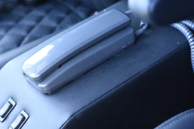 SHADOW BLACK 3 - 2019 FORD TRANSIT LIMO - Image 8 of 24