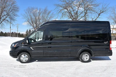 SHADOW BLACK 10 - 2019 FORD TRANSIT LIMO - Image 4 of 15