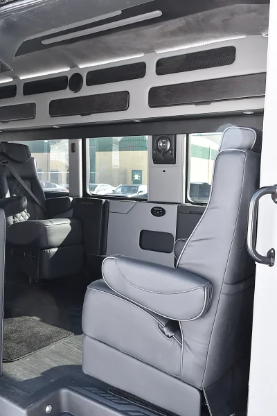 SHADOW BLACK 10 - 2019 FORD TRANSIT LIMO - Image 6 of 15