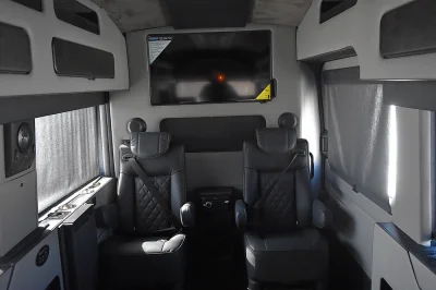 SHADOW BLACK 10 - 2019 FORD TRANSIT LIMO - Image 7 of 15