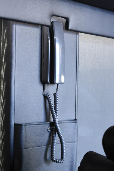 SHADOW BLACK 1 - 2019 FORD TRANSIT LIMO - Image 14 of 16