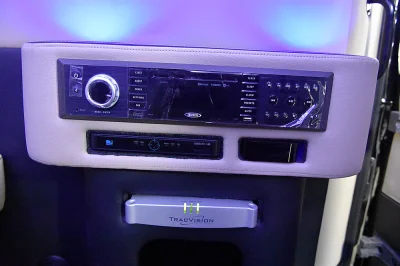 SHADOW BLACK 9 - 2019 FORD TRANSIT LIMO - Image 4 of 13