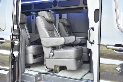 SHADOW BLACK 5 - 2019 FORD TRANSIT LIMO - Image 10 of 19