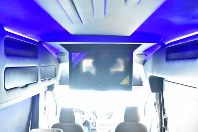 SHADOW BLACK 8 - 2019 FORD TRANSIT LIMO - Image 9 of 18