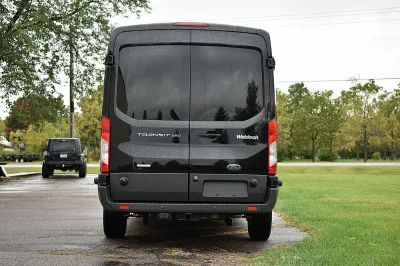 SHADOW BLACK 4 - 2019 FORD TRANSIT LIMO - Image 5 of 19