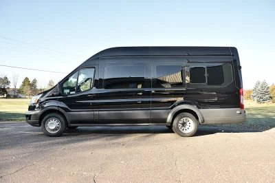 SHADOW BLACK 6 - 2019 FORD TRANSIT LIMO - Image 6 of 22