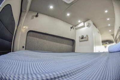 CAVANA - 2020 FORD TRANSIT CAMPER - Image 36 of 76