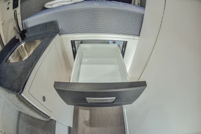 CAVANA - 2020 FORD TRANSIT CAMPER - Image 43 of 76