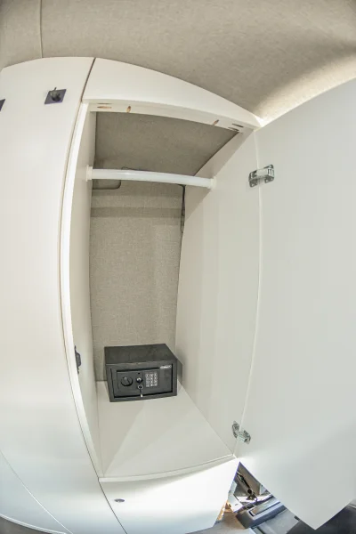 CAVANA - 2020 FORD TRANSIT CAMPER - Image 52 of 76