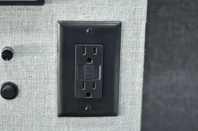 2020 FORD TRANSIT CABANA EDITION VAN BY WALDOCH - 2020 FORD TRANSIT CAMPER - Image 23 of 90